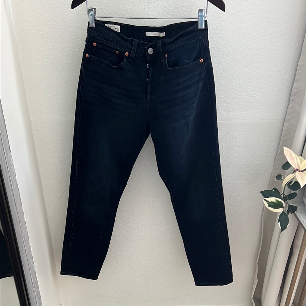 Levi's Wedgie Black High Rise Jeans